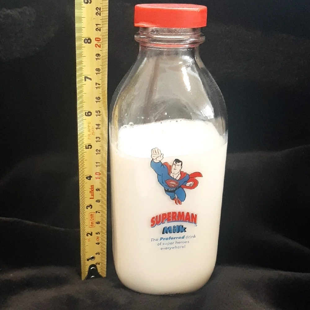 Superman🦸‍♂️VINTAGE 1998 Milk Glass Bottle "PREFERRED DRINK of SUPER HEROS" - Picture 6 of 8